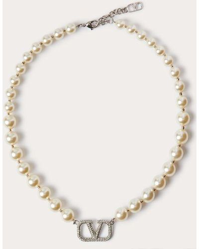 Valentino Garavani Collier VLogo Signature avec cristaux et perles Swarovski® - Neutre