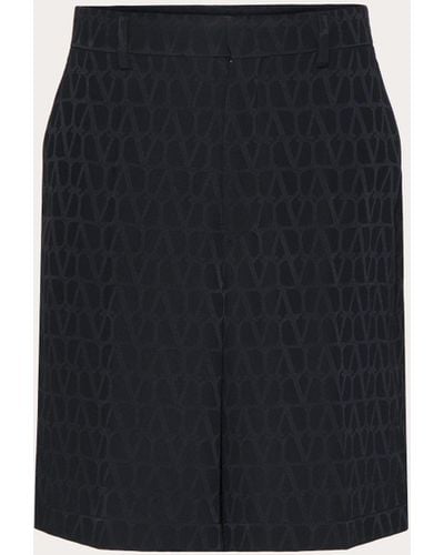 Valentino Bermuda Shorts In Silk With All-over Toile Iconographe Pattern - Black