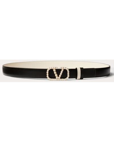 Valentino Garavani Vlogo Signature Reversible Belt In Shiny Calfskin With Pearls 20 Mm - Natural