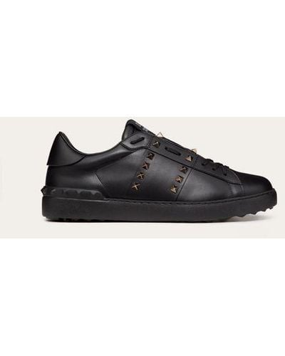 Valentino Garavani Rockstud Untitled Sneaker In Calfskin Leather - Black