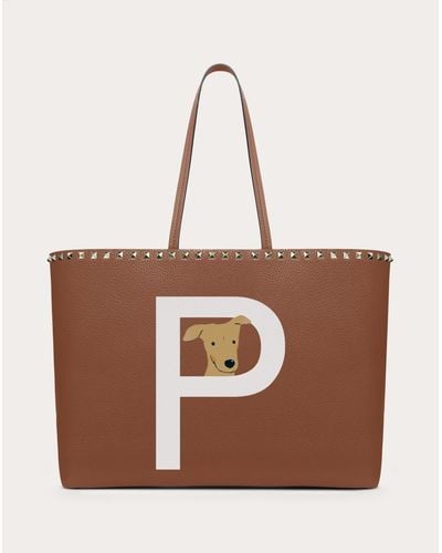 Valentino Garavani Rockstud Pet Customizable Tote Bag - Brown