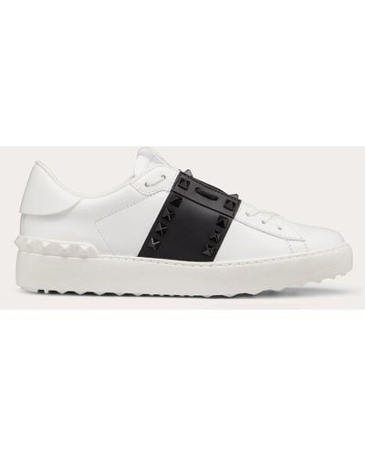 Valentino Garavani Rockstud Untitled Sneaker In Calfskin Leather With Tonal Studs - White
