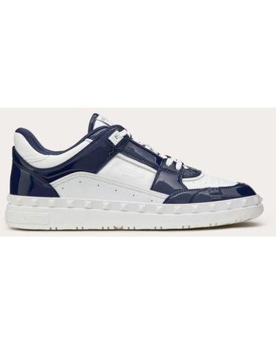 Valentino Garavani Freedots Low Top Trainer In Patent Leather - Blue