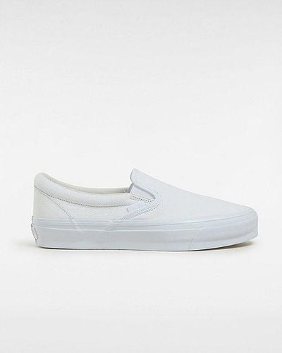 Vans Premium Slip-on 98 Shoes - White