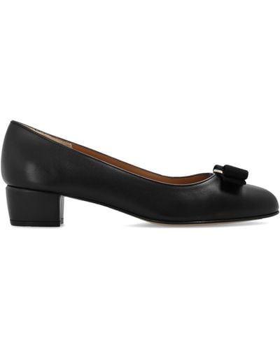 Ferragamo ‘Vara’ Court Shoes - Black
