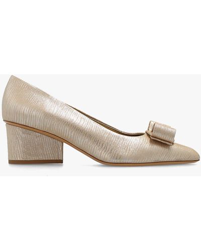 Ferragamo Viva Bow Pump Shoes - Natural