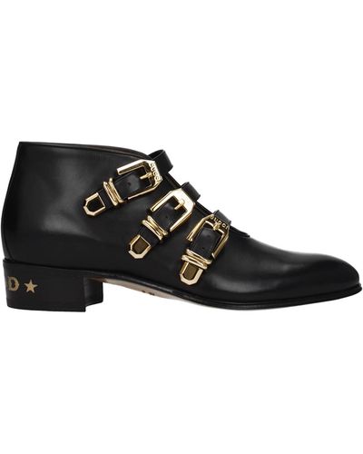 Gucci Leather Buckle Ankle Boots - Black