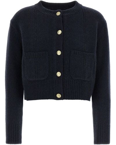 Capricorn sweater shop