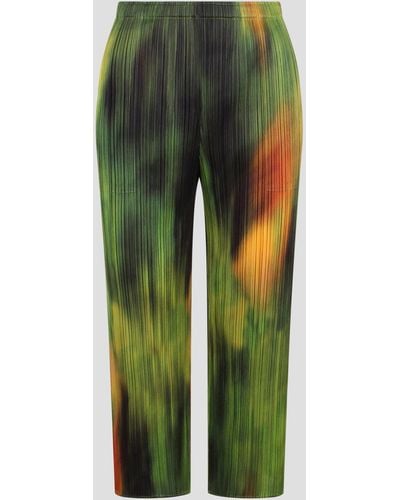 Pleats Please Issey Miyake Turnip & spinach trousers - Verde