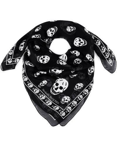 Alexander McQueen Silk Scarf With All-Over Skull Print - Black