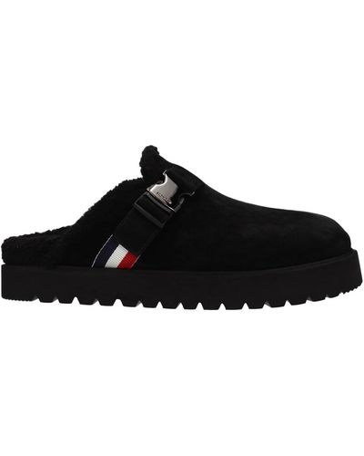 Moncler Slippers And Clogs Mon Suede - Black