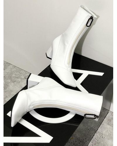 IGINOA Square Front Zipper Slim Boots 6 M-ig-180903 - White
