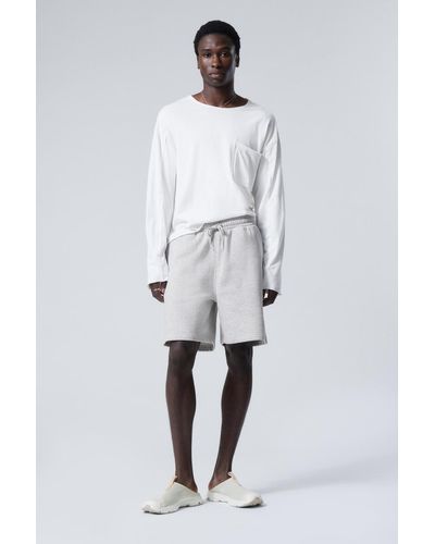 Weekday Relaxed Midweight Shorts - White