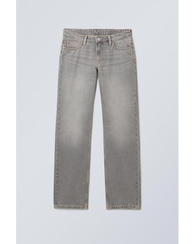 Weekday Jeans Arrow mit geradem Bein - Grau