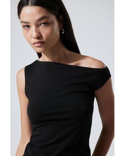 Weekday Fitted Asymmetric Top - Black