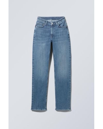 Weekday Twig Curve Jeans Mit Mittelhohem Bund Und Geradem Bein - Blau