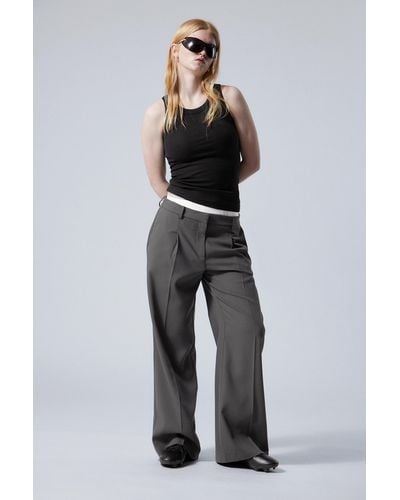 Weekday Relaxed Fit Suiting Trousers - Grey