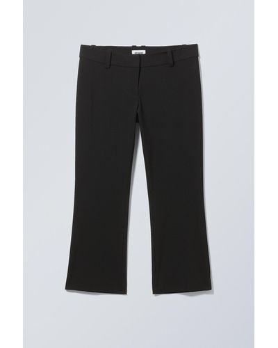Weekday Slim Fit Capri Trousers - Black