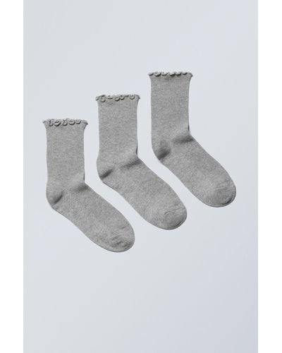 Weekday 3-pack Frill Edge Socks - Grey