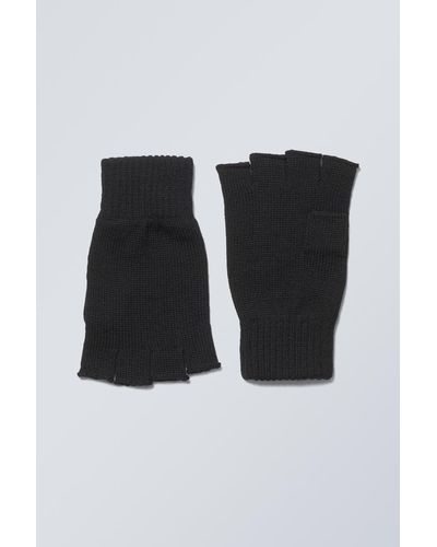 Weekday Wood Gloves - Black