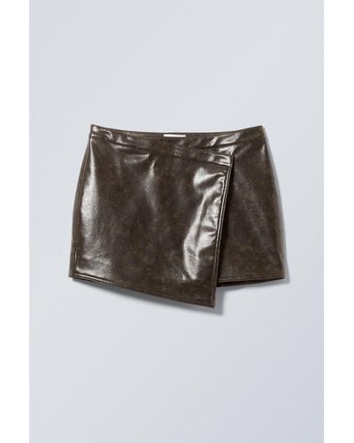 Weekday Pam Faux Leather Mini Skirt - Multicolour