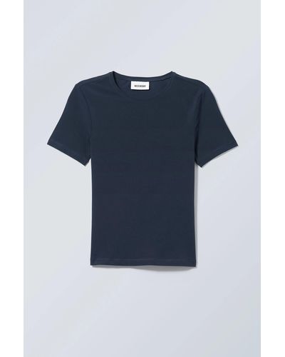 Weekday Slim Fitted T-shirt - Blue