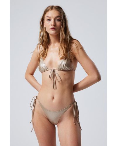 Weekday Riemchen-Bikinihose mit Glitzeroptik - Weiß