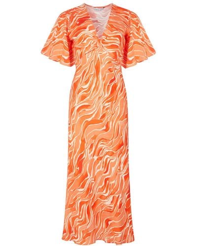 Lavaand The Elouise Midi Dress In Orange Waves
