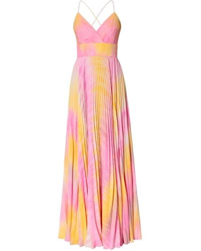AGGI Noemi Lotus Shine Maxi Pleated Dress With Open Back - Pink