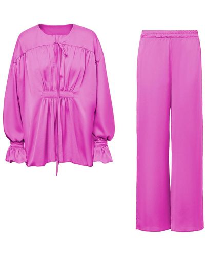 BLUZAT Pink Matching Set With Blouse With Cuffs And Trousers