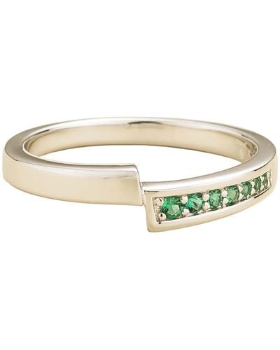 Juvetti Vero Ring In Emerald Set In White Gold