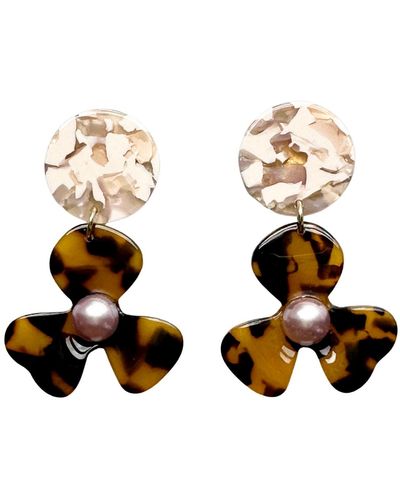 CLOSET REHAB Neutrals / Pearl Water Poppy Drop Earrings In Heaven-sent - Metallic