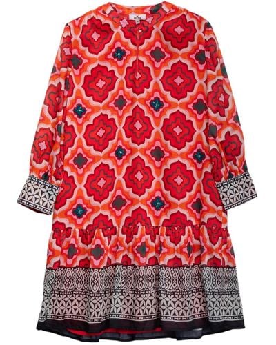 Niza Short Dress With Ruffle With Geometric Print - Red