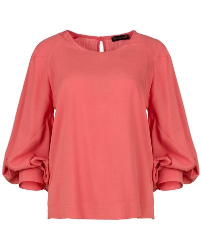 Conquista Coral Linen Top With Bishop Sleeves - Red