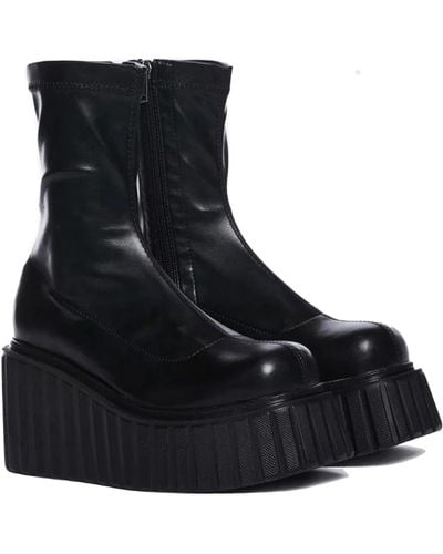 LAMODA Muster Up Chunky Ankle Creeper Boots - Black