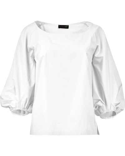 Conquista Classic Poplin Blouse With A Lustrous Twist - White