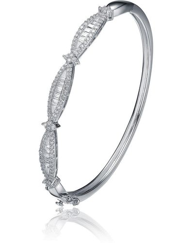Genevive Jewelry Amande Déco Oval Bangle Bracelet - Metallic