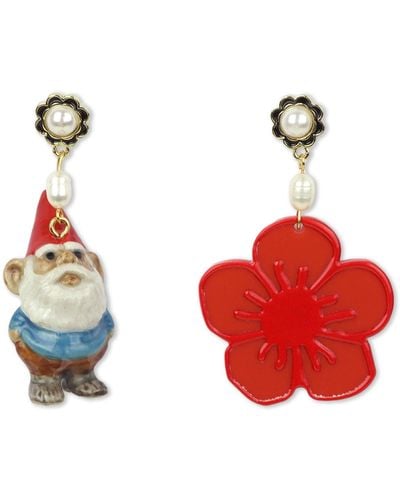 Midnight Foxes Studio Garden Gnome & Flower Gold Earrings - Red