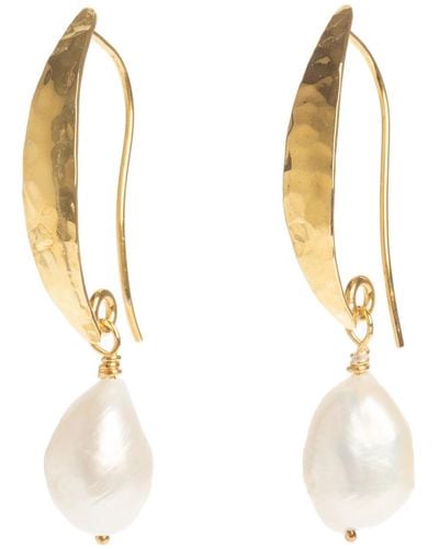 freya rose Hammered Gold Baroque Pearl Earrings - White