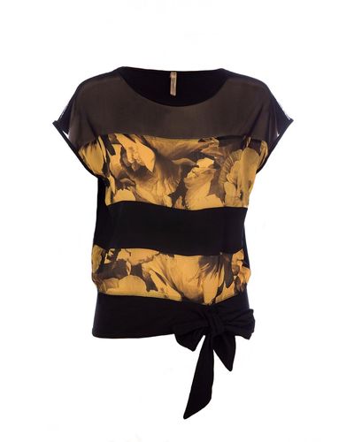 Conquista Panel Detail Top By Fashion - Black
