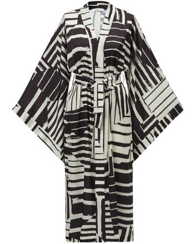 Peraluna Hanita Geometric Patterned Satin Kimono - Black