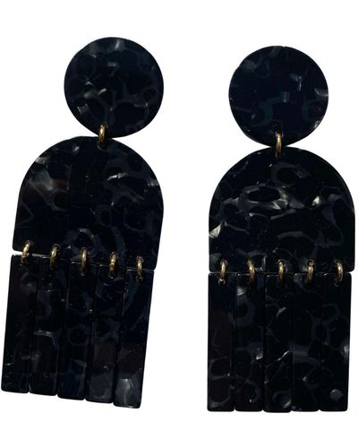 CLOSET REHAB Tab & Fringe Drop Earrings In - Black