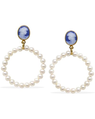 Vintouch Italy A Perfect Circle Blue Cameo And Pearl Earrings - Metallic