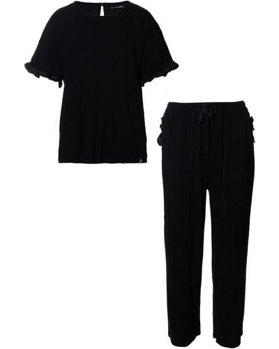 Pretty You London Bamboo Frill Tee Trouser Set In - Black