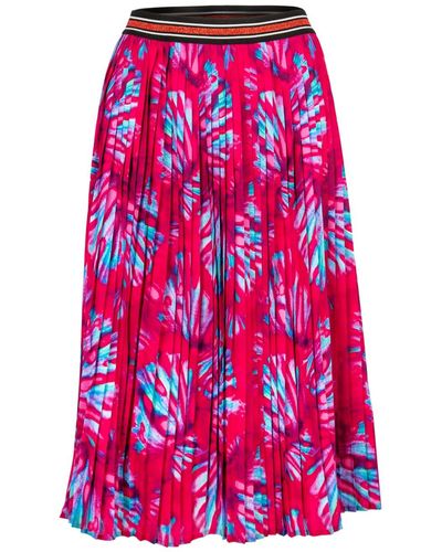Cosel Pleated Skirt Red Mandarin - Pink