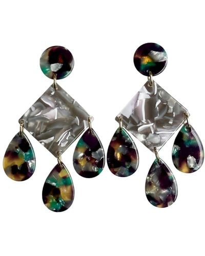CLOSET REHAB Chandelier Diamond Drop Earrings In Re-charge - Green