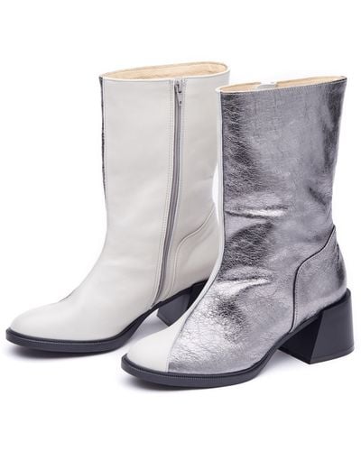 Mas Laus Metalic Silver Boots - Gray