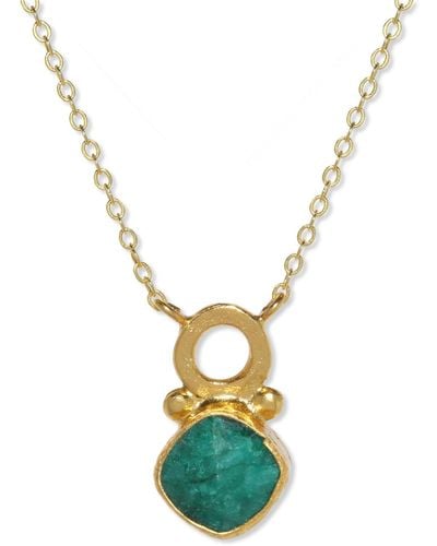 Ottoman Hands Rhea Emerald Pendant Necklace - Metallic