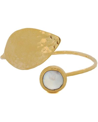 Ebru Jewelry Cleopatra Pearl Leaf Cuff Bracelet - Metallic