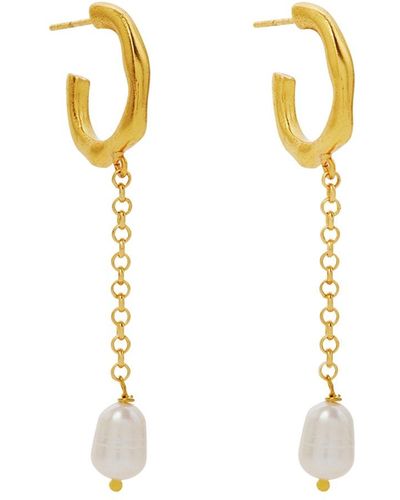 Ottoman Hands Karina Pearl Chain Drop Hoop Earrings - Metallic